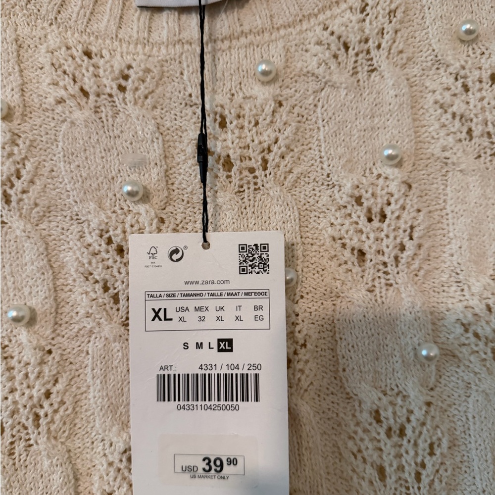 Zara Ivory Knit with Pearl Accents - Picture 2 of 3
